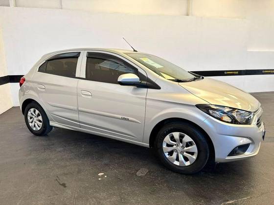 CHEVROLET ONIX 1.0 MPFI LT 8V FLEX 4P MANUAL